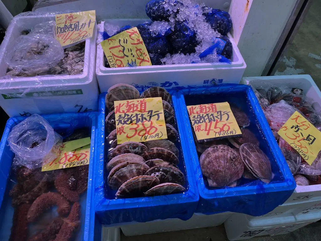 大仲の殻付きホタテ