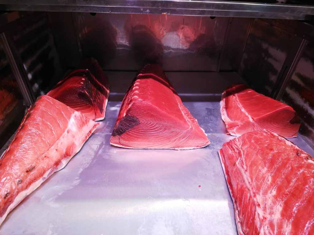 樋栄のマグロブロック