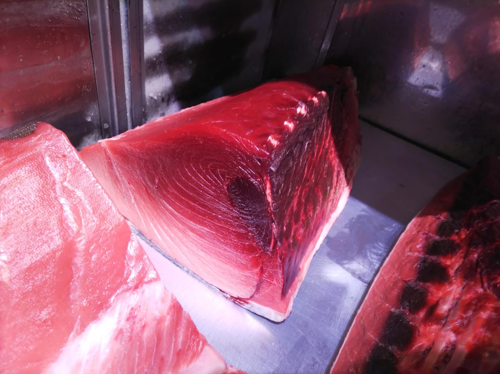 樋栄のマグロブロック